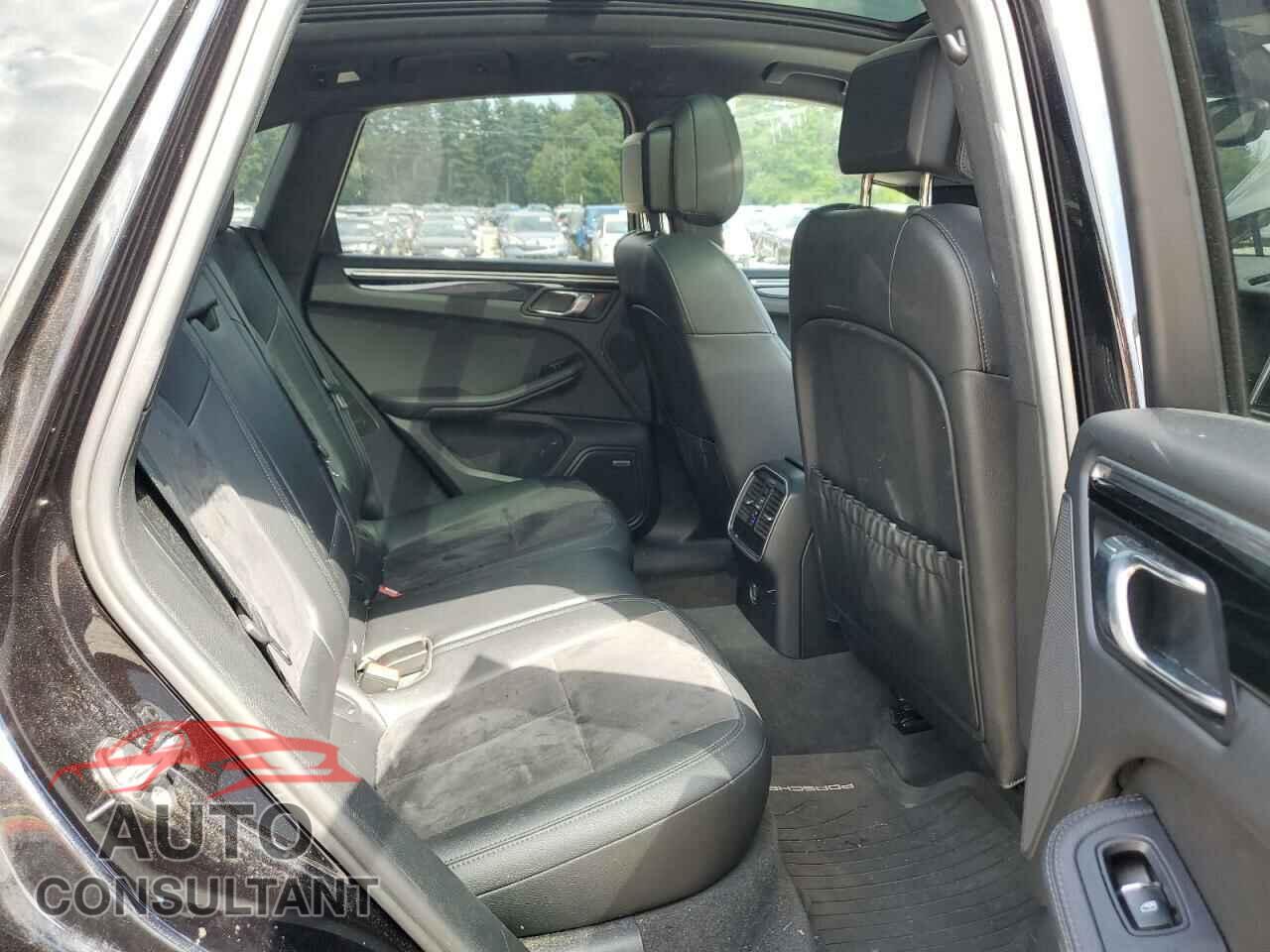 PORSCHE MACAN 2017 - WP1AA2A58HLB81333