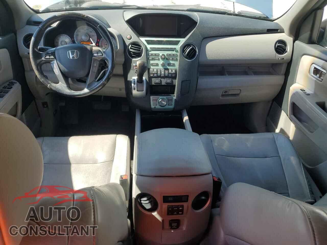 HONDA PILOT 2011 - 5FNYF3H74BB024374