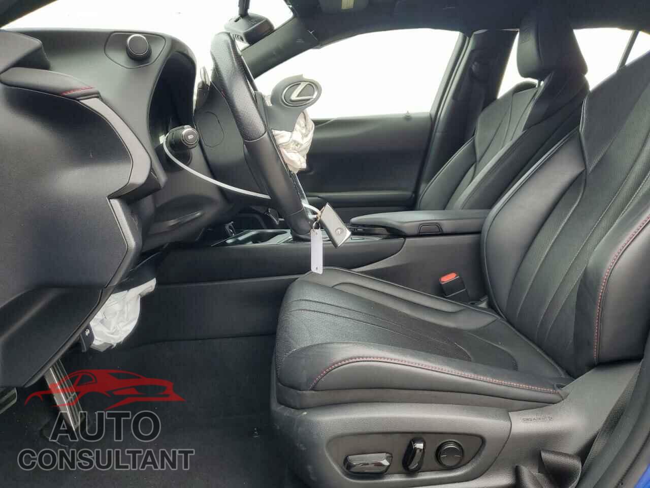 LEXUS UX 200 2019 - JTHY3JBH4K2003170