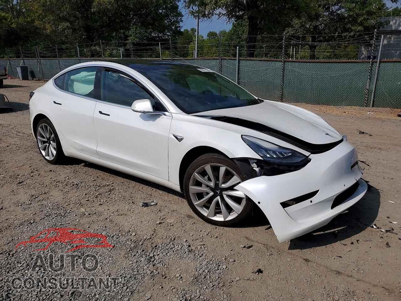 TESLA MODEL 3 2019 - 5YJ3E1EB8KF211675