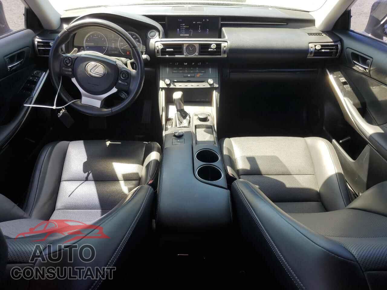 LEXUS IS 2015 - JTHBF1D28F5062829