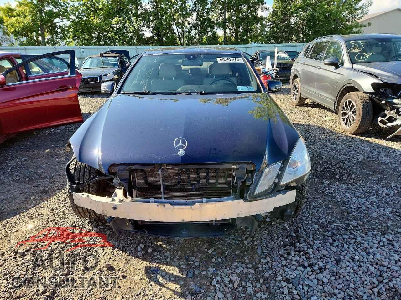 MERCEDES-BENZ E-CLASS 2011 - WDDHF8HB1BA423131