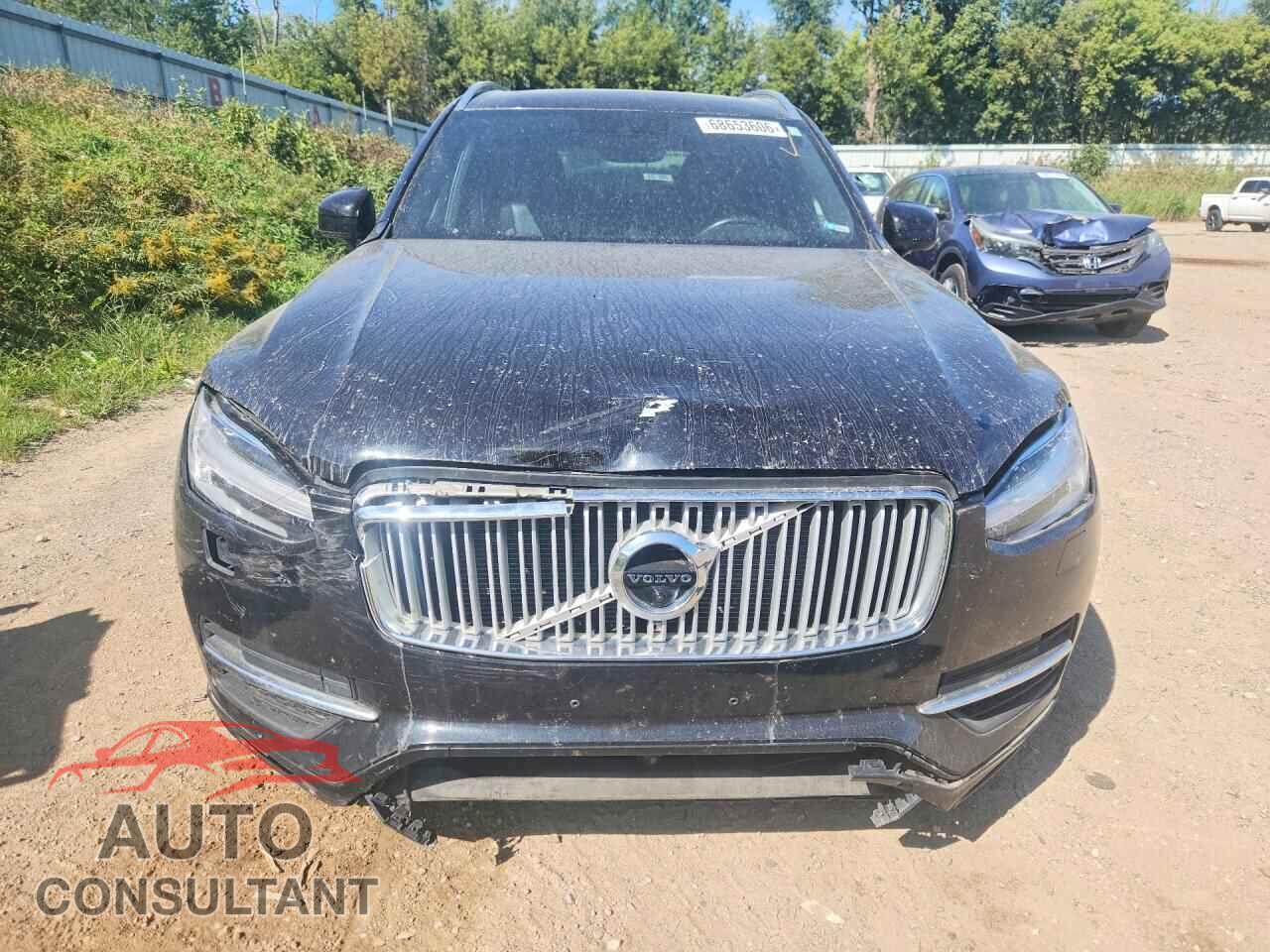 VOLVO XC90 2016 - YV4A22PL7G1050910