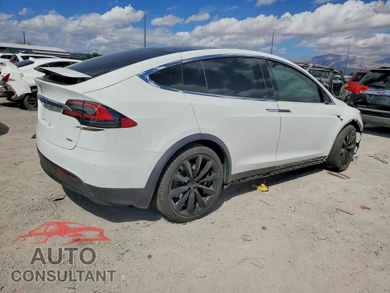 TESLA MODEL X 2017 - 5YJXCDE28HF055770