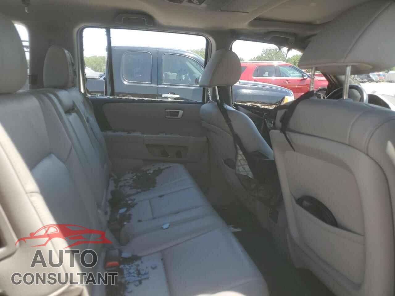 HONDA PILOT 2012 - 5FNYF4H69CB035708