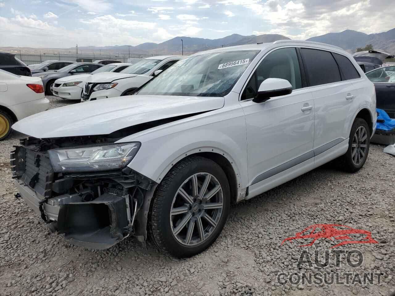 AUDI Q7 2018 - WA1VAAF77JD000191