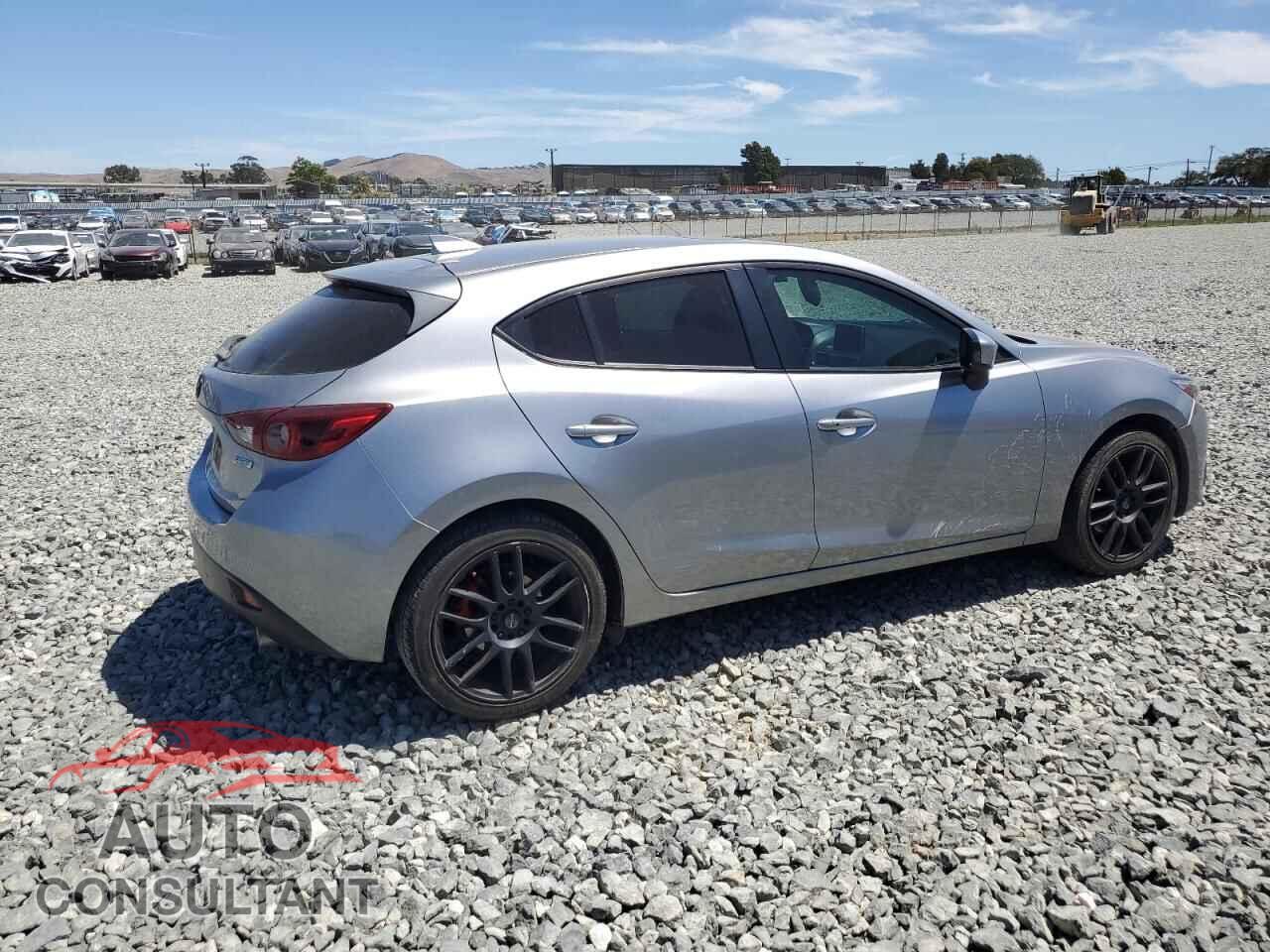 MAZDA 3 2016 - JM1BM1N37G1335895