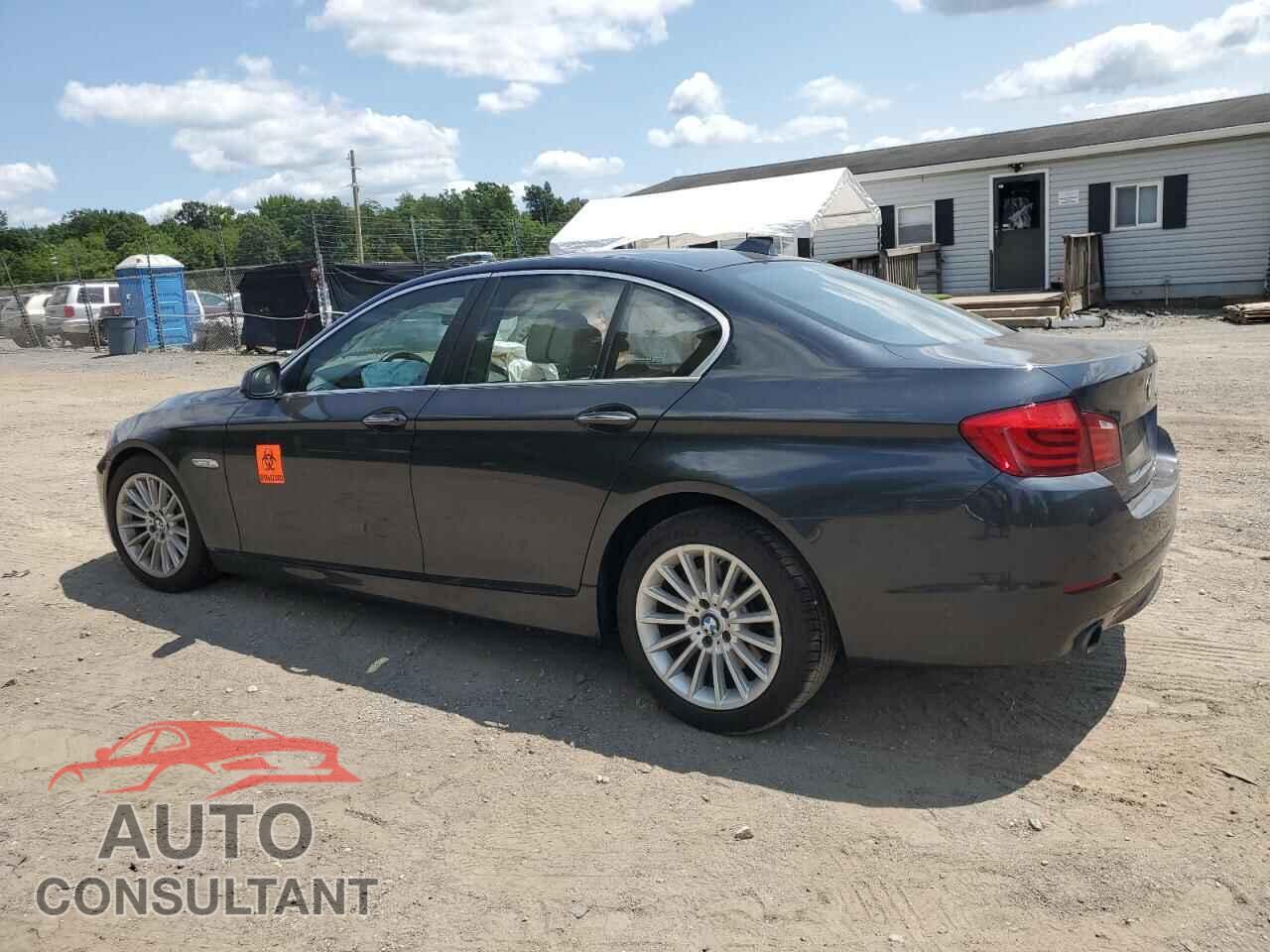BMW 5 SERIES 2011 - WBAFR7C58BC605530