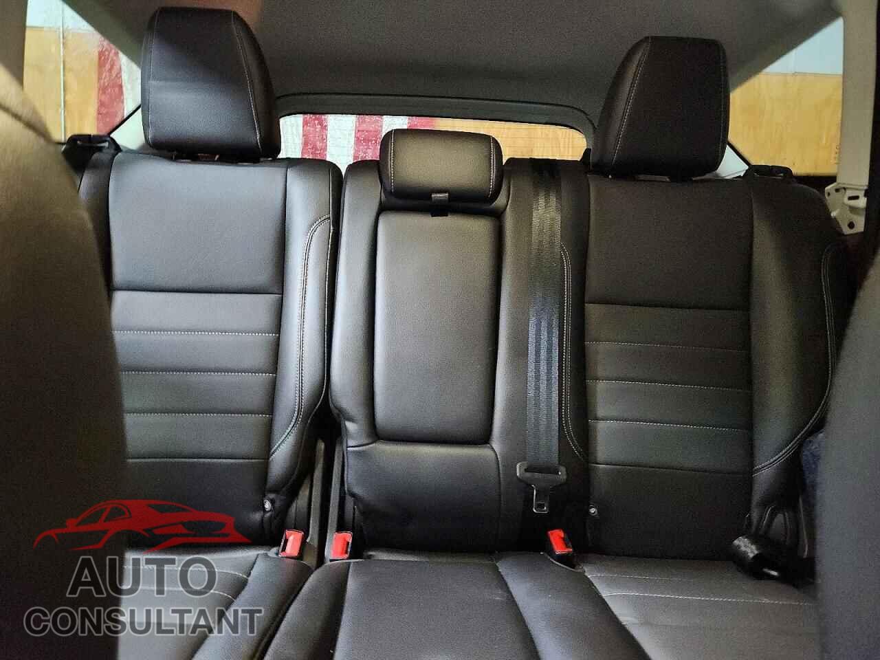 FORD ESCAPE 2015 - 1FMCU9JX6FUB26412