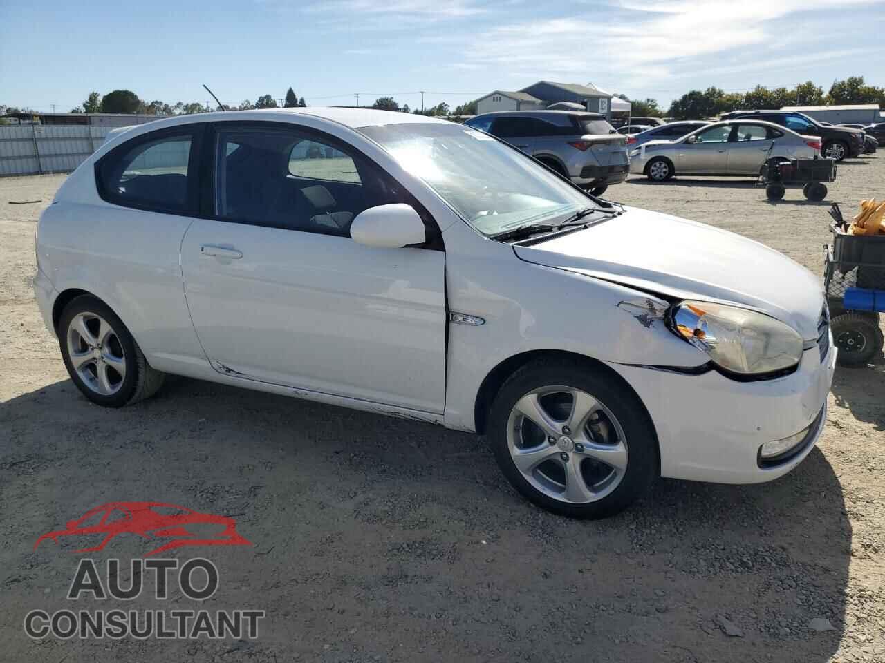 HYUNDAI ACCENT 2009 - KMHCN36C79U131204
