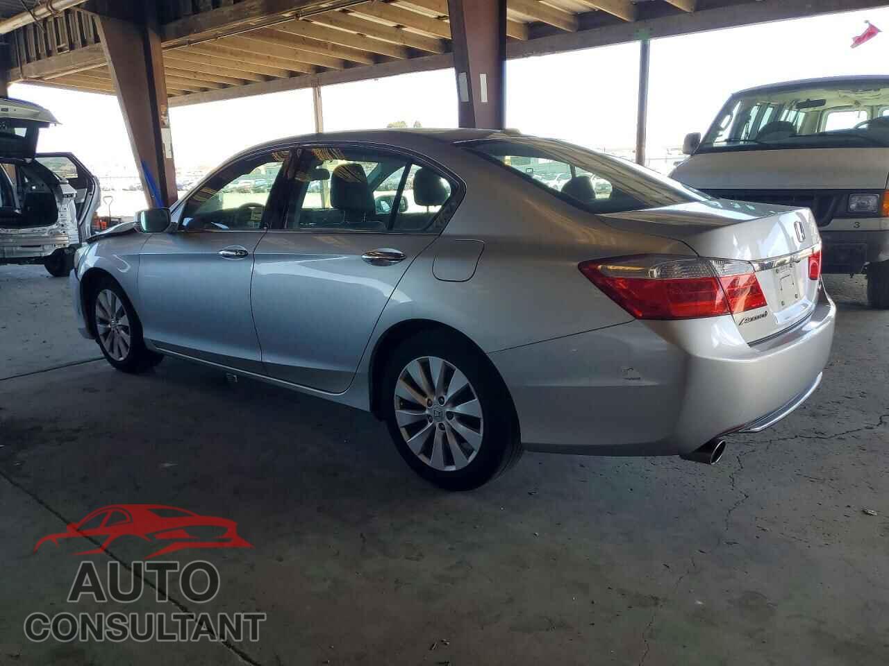 HONDA ACCORD 2015 - 1HGCR3F94FA024249