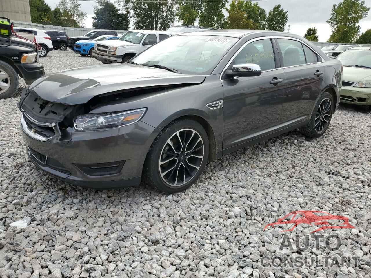 FORD TAURUS 2019 - 1FAHP2J8XKG119463