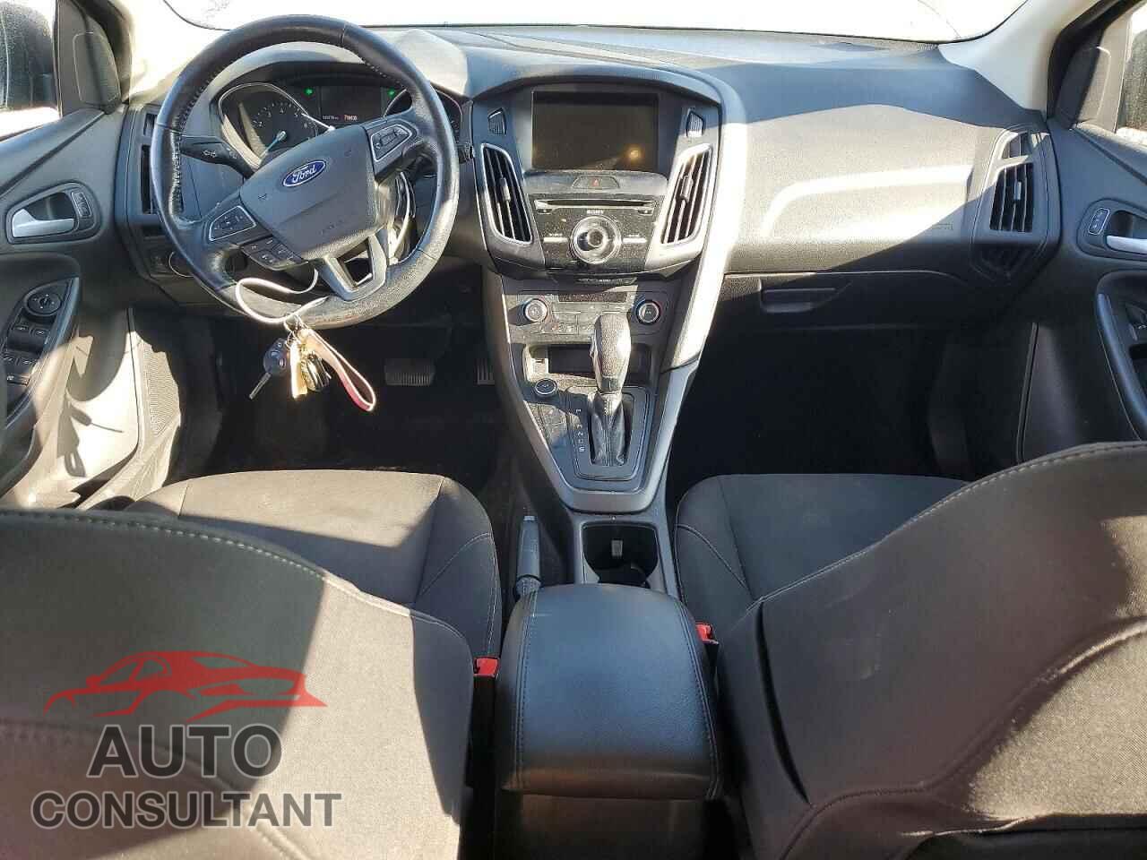 FORD FOCUS 2017 - 1FADP3M20HL253684