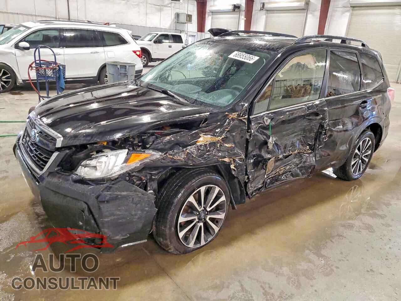 SUBARU FORESTER 2018 - JF2SJGEC8JH420871