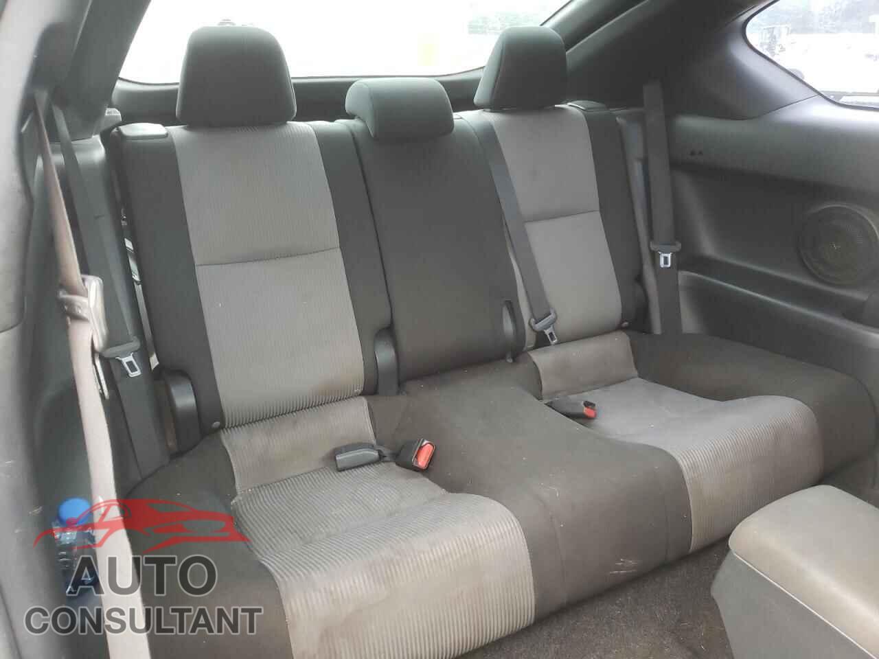 TOYOTA SCION 2014 - JTKJF5C76E3070075