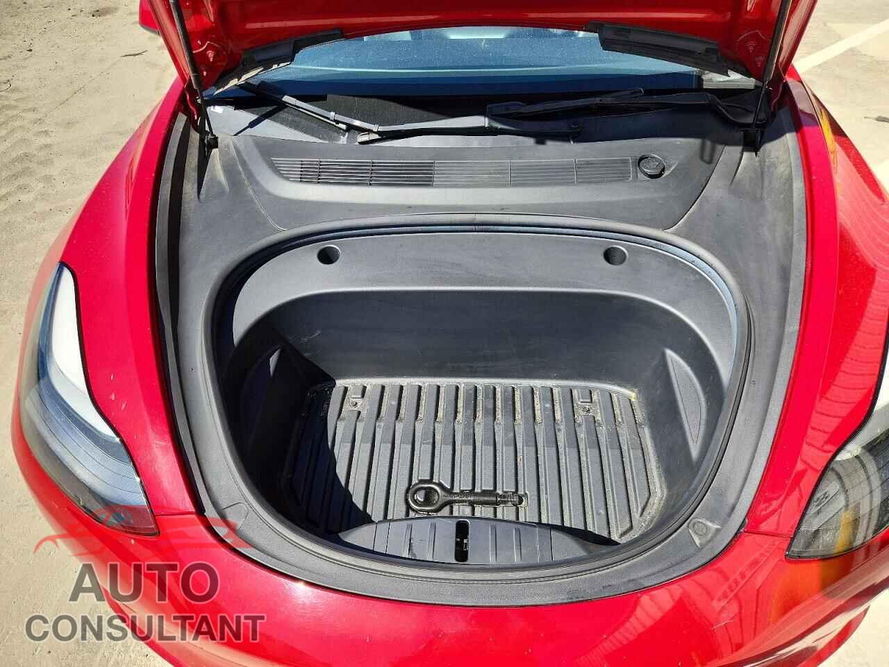 TESLA MODEL 3 2022 - 5YJ3E1EB7NF305194