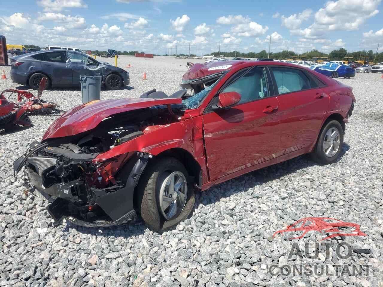 HYUNDAI ELANTRA 2025 - KMHLL4DG8SU882898