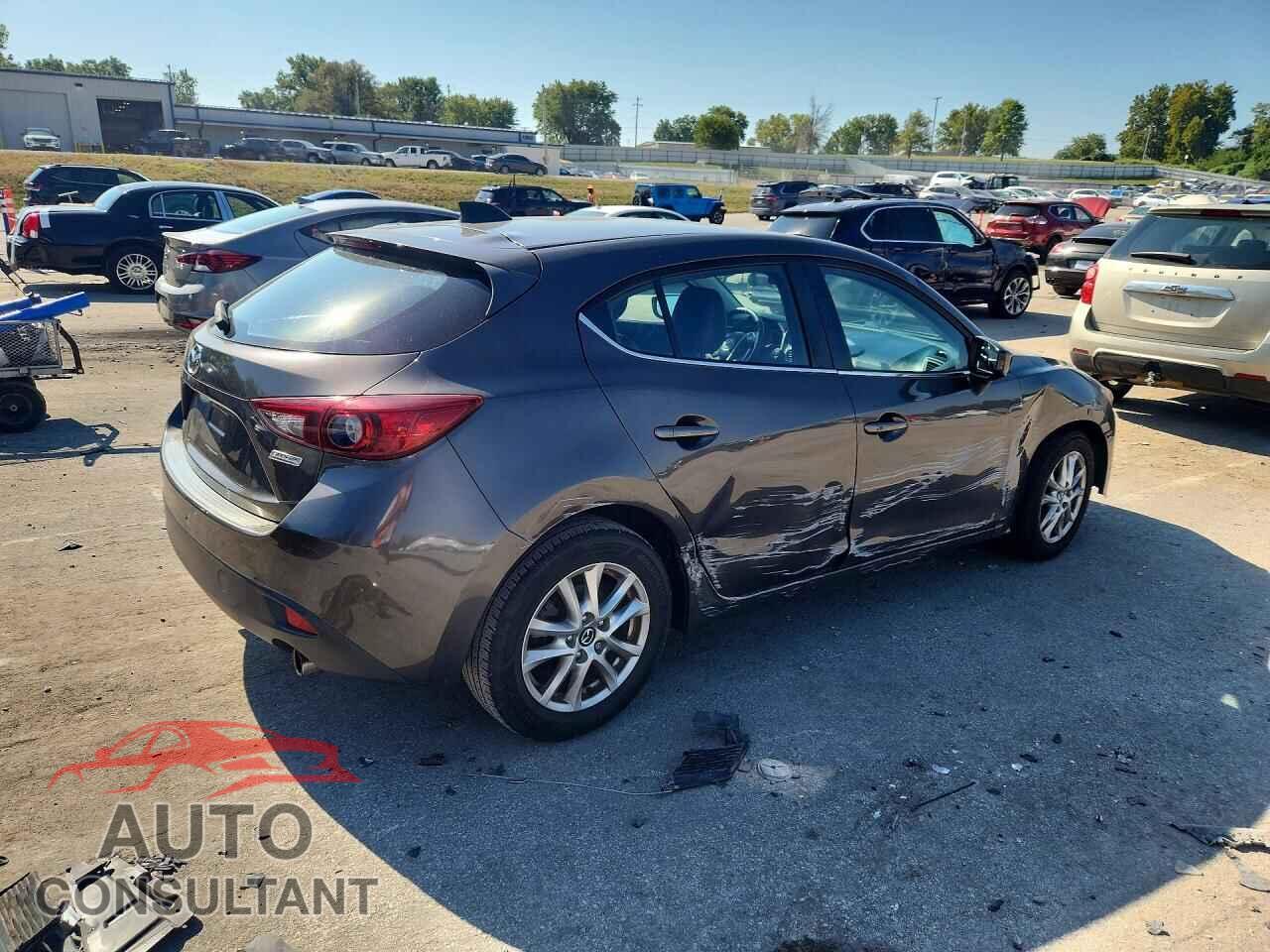 MAZDA 3 2014 - JM1BM1M74E1105989