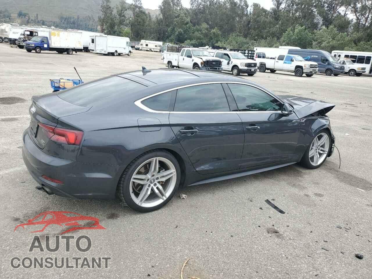 AUDI A5 2018 - WAUENCF53JA118189