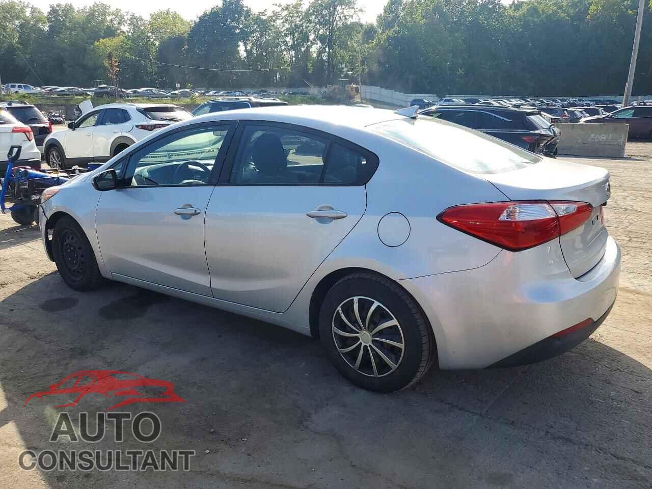 KIA FORTE 2015 - KNAFK4A64F5433800