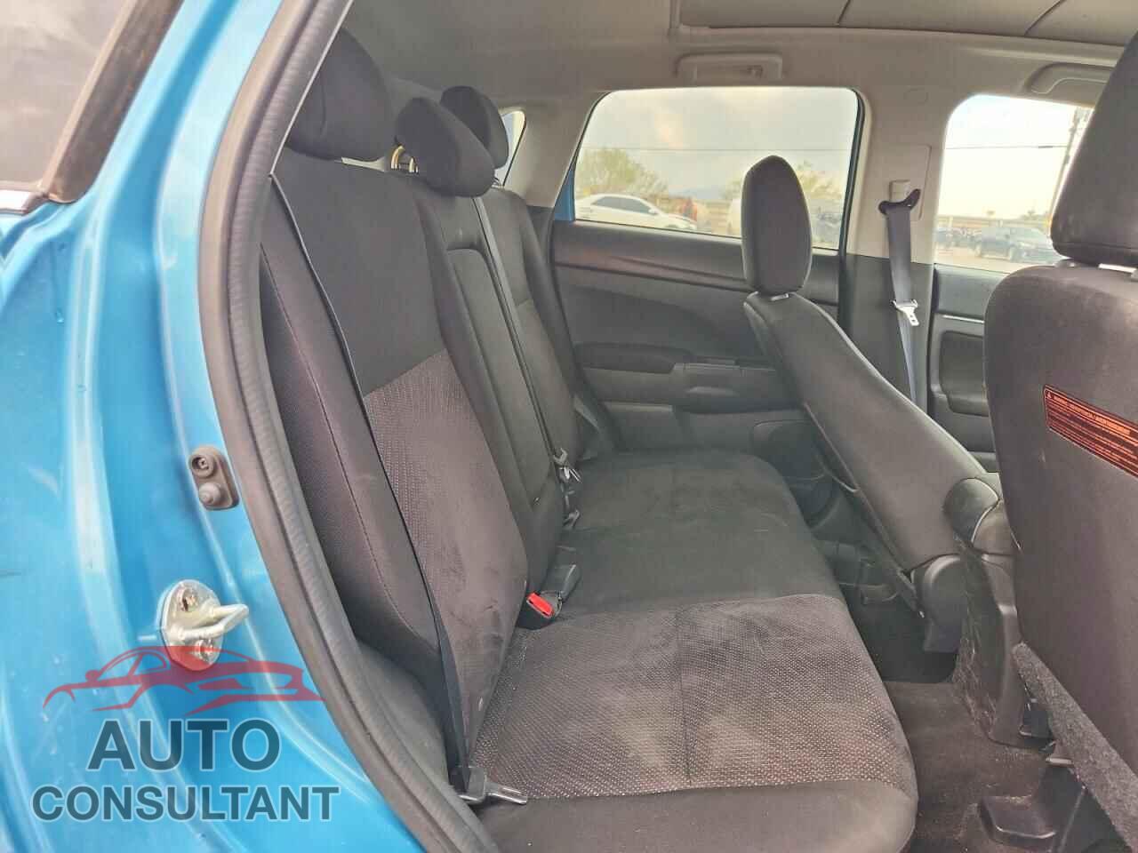 MITSUBISHI OUTLANDER 2013 - 4A4AP4AU5DE003504