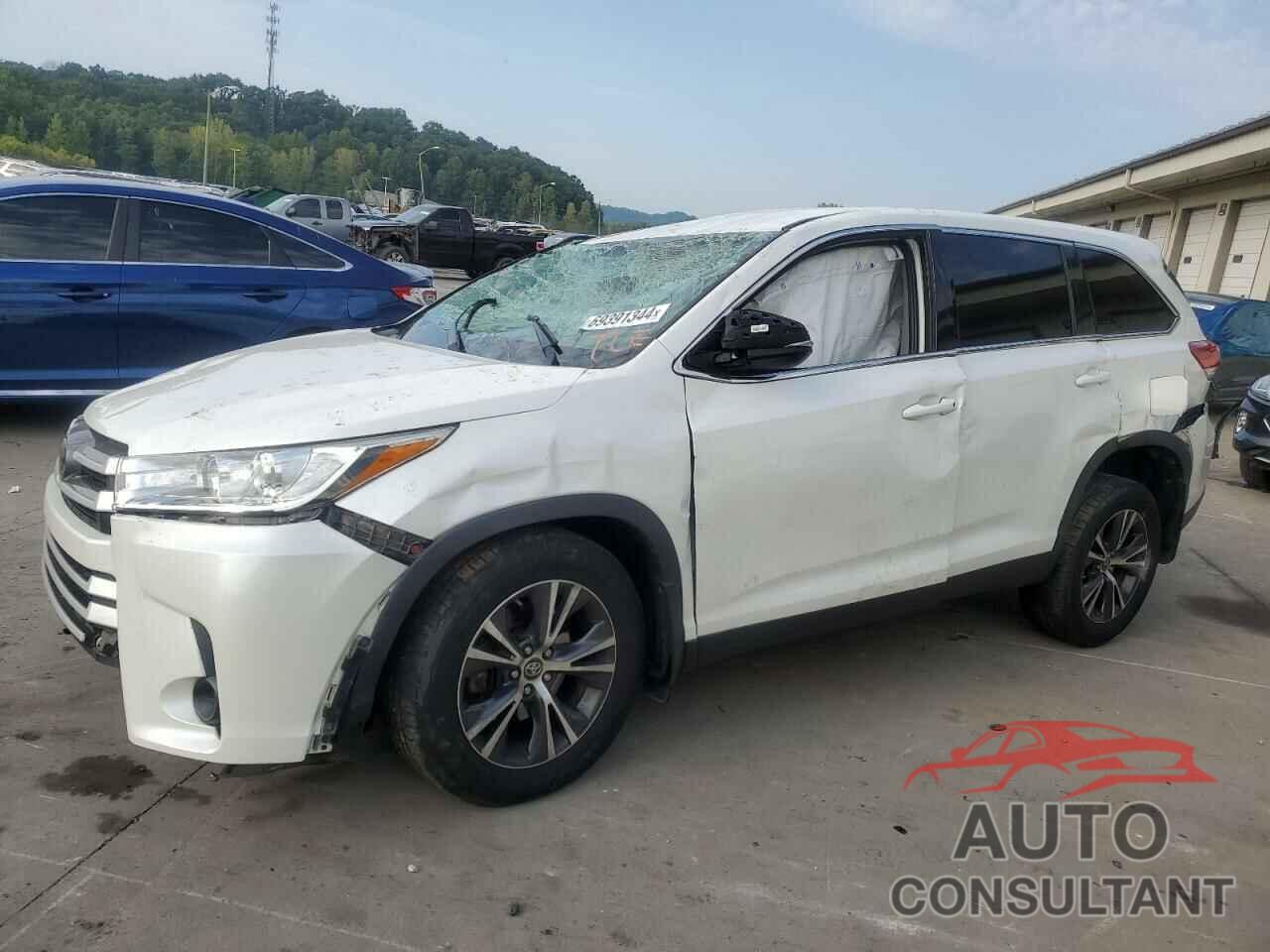 TOYOTA HIGHLANDER 2019 - 5TDZARFH9KS045251