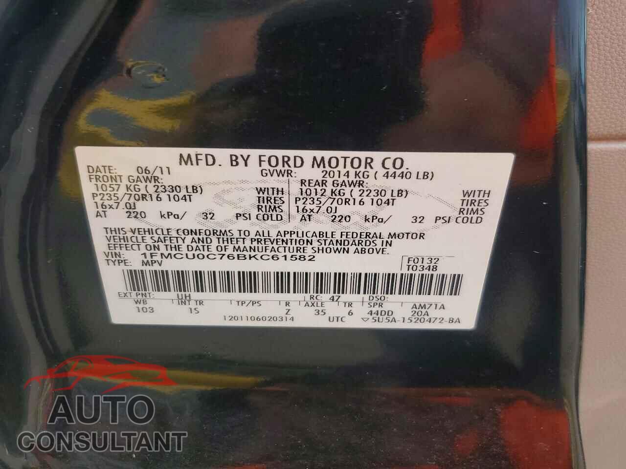 FORD ESCAPE 2011 - 1FMCU0C76BKC61582