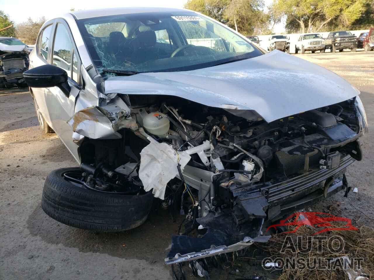 NISSAN VERSA 2020 - 3N1CN8FV9LL804419
