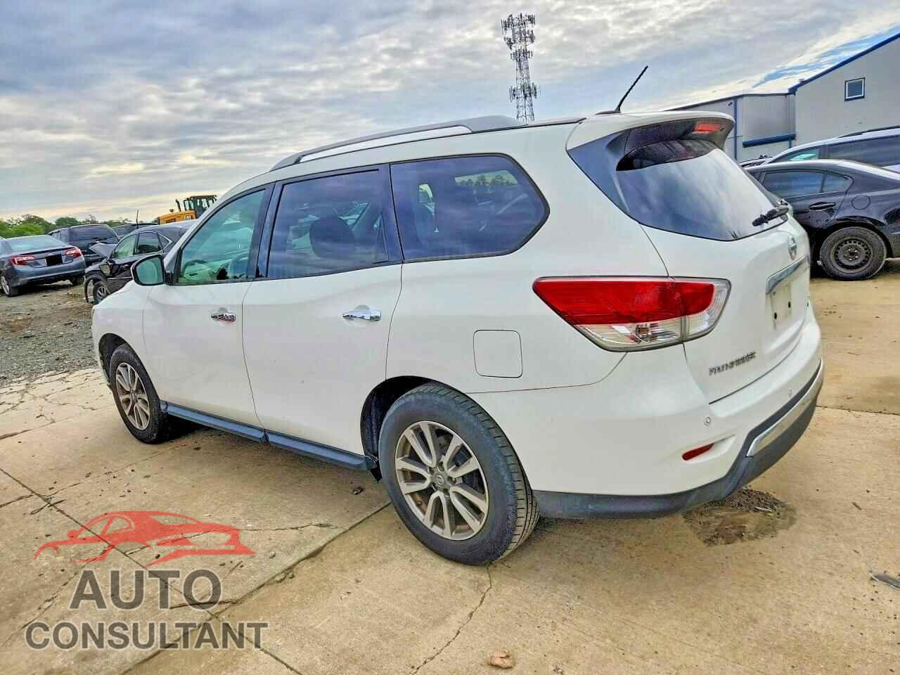 NISSAN PATHFINDER 2014 - 5N1AR2MMXEC711497