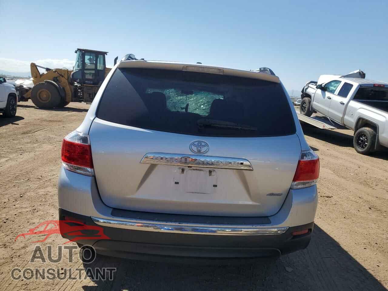 TOYOTA HIGHLANDER 2013 - 5TDDK3EH8DS193397