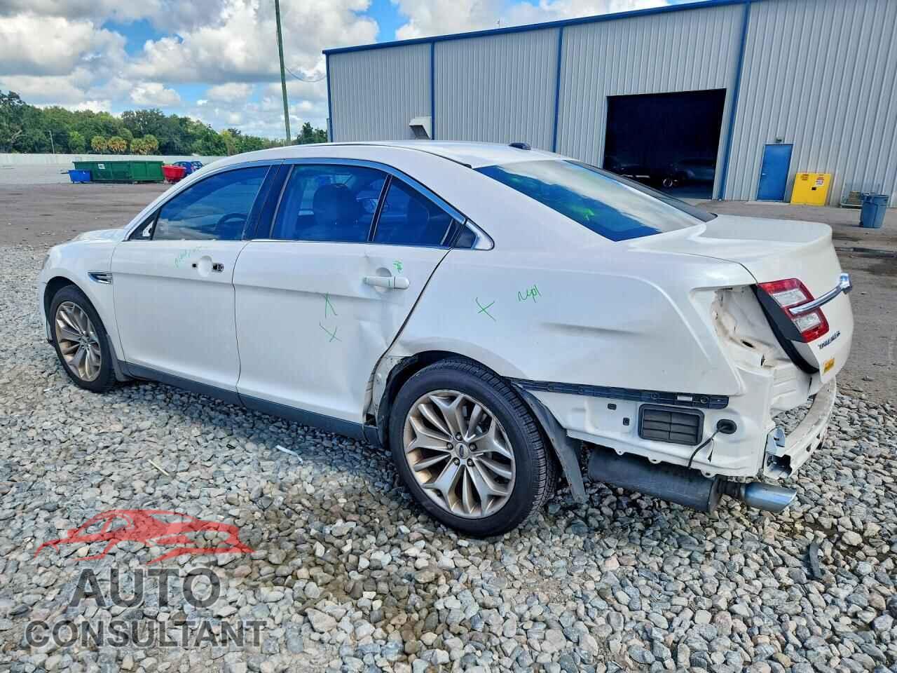 FORD TAURUS 2015 - 1FAHP2F84FG134183