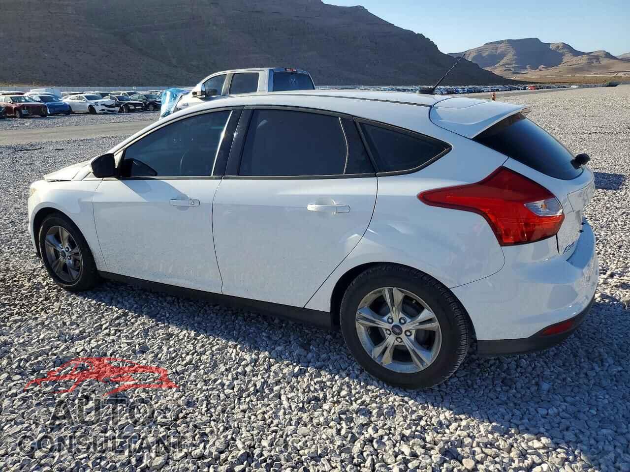 FORD FOCUS 2013 - 1FADP3K26DL363135