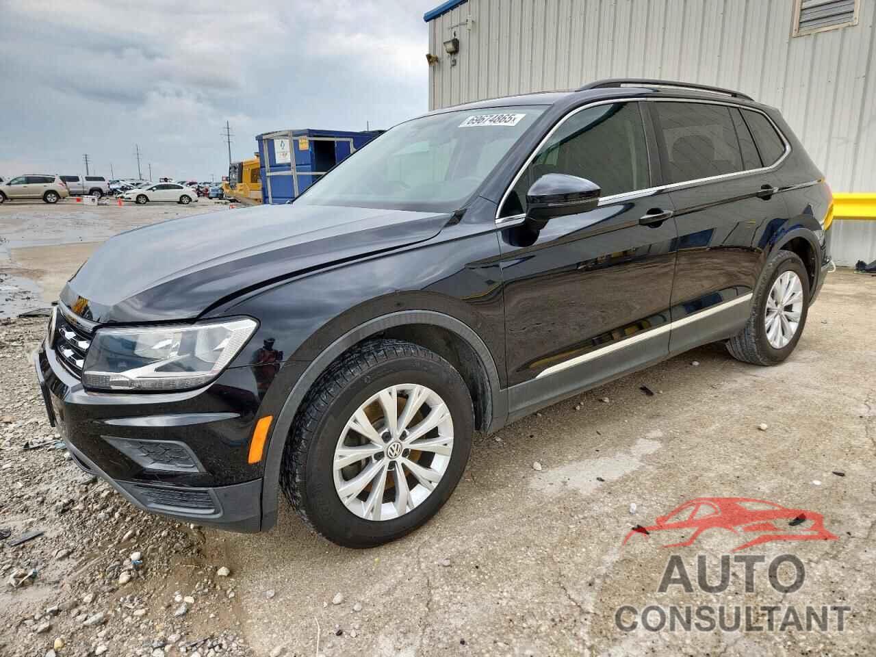 VOLKSWAGEN TIGUAN 2018 - 3VV3B7AX2JM182490