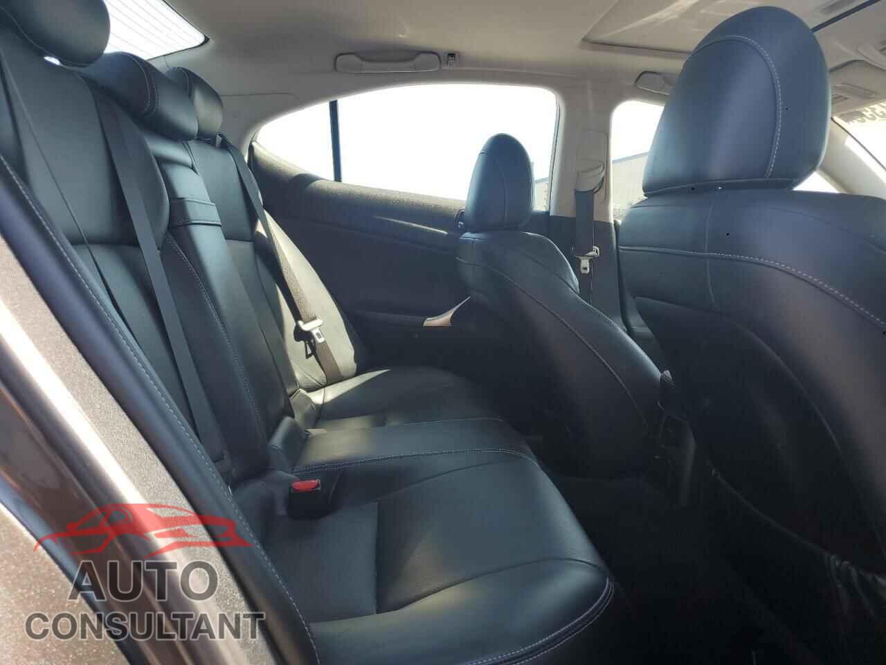 LEXUS IS 2010 - JTHCF5C29A5038075