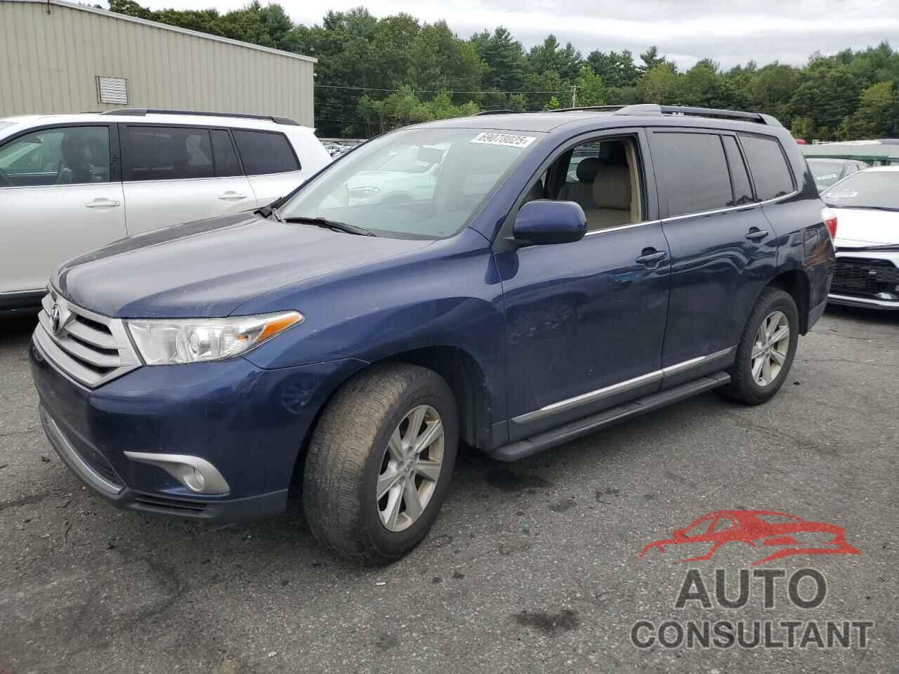 TOYOTA HIGHLANDER 2011 - 5TDBK3EHXBS073234