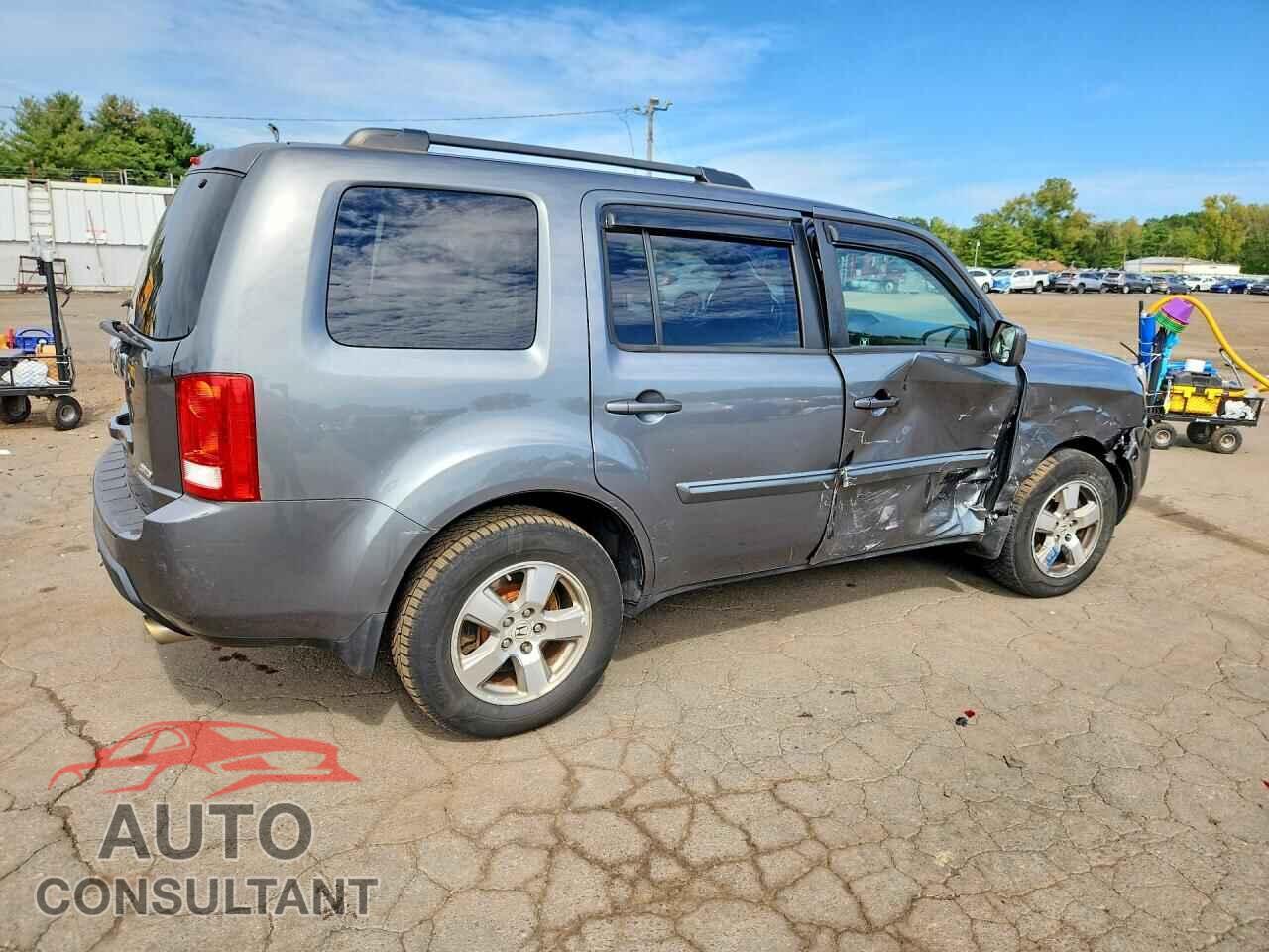 HONDA PILOT 2011 - 5FNYF4H79BB094104