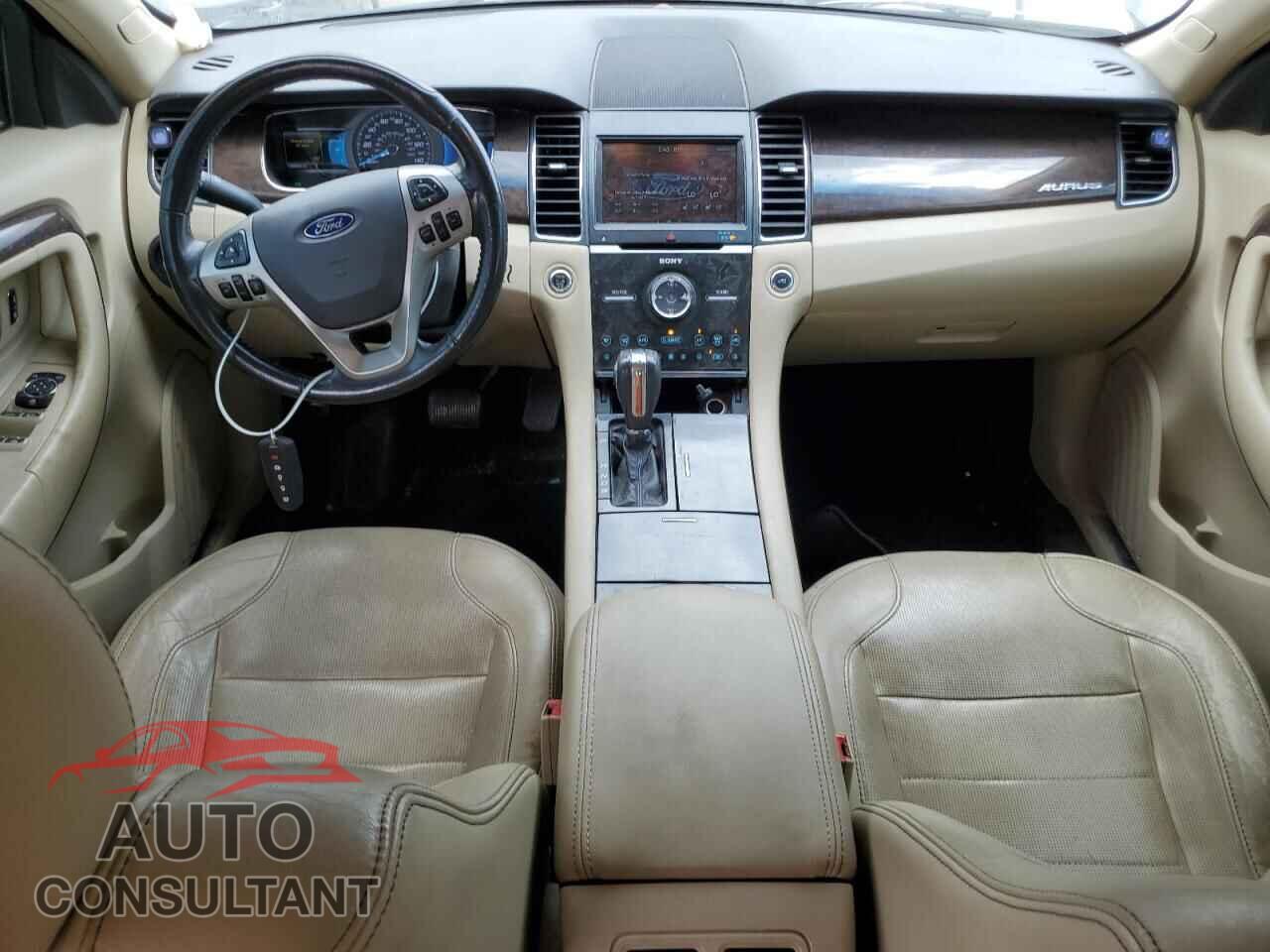 FORD TAURUS 2013 - 1FAHP2F83DG232652