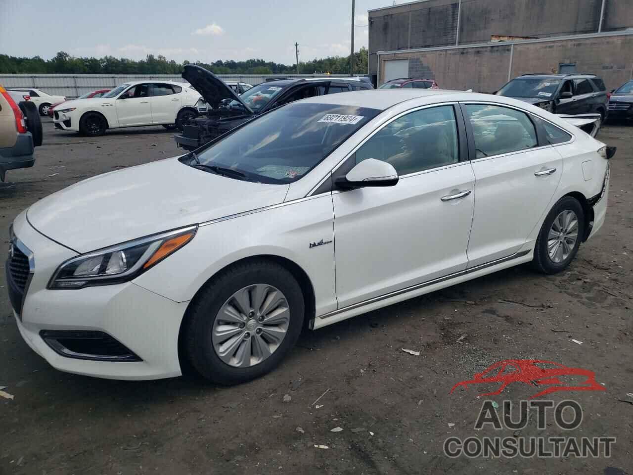 HYUNDAI SONATA 2016 - KMHE24L11GA036520