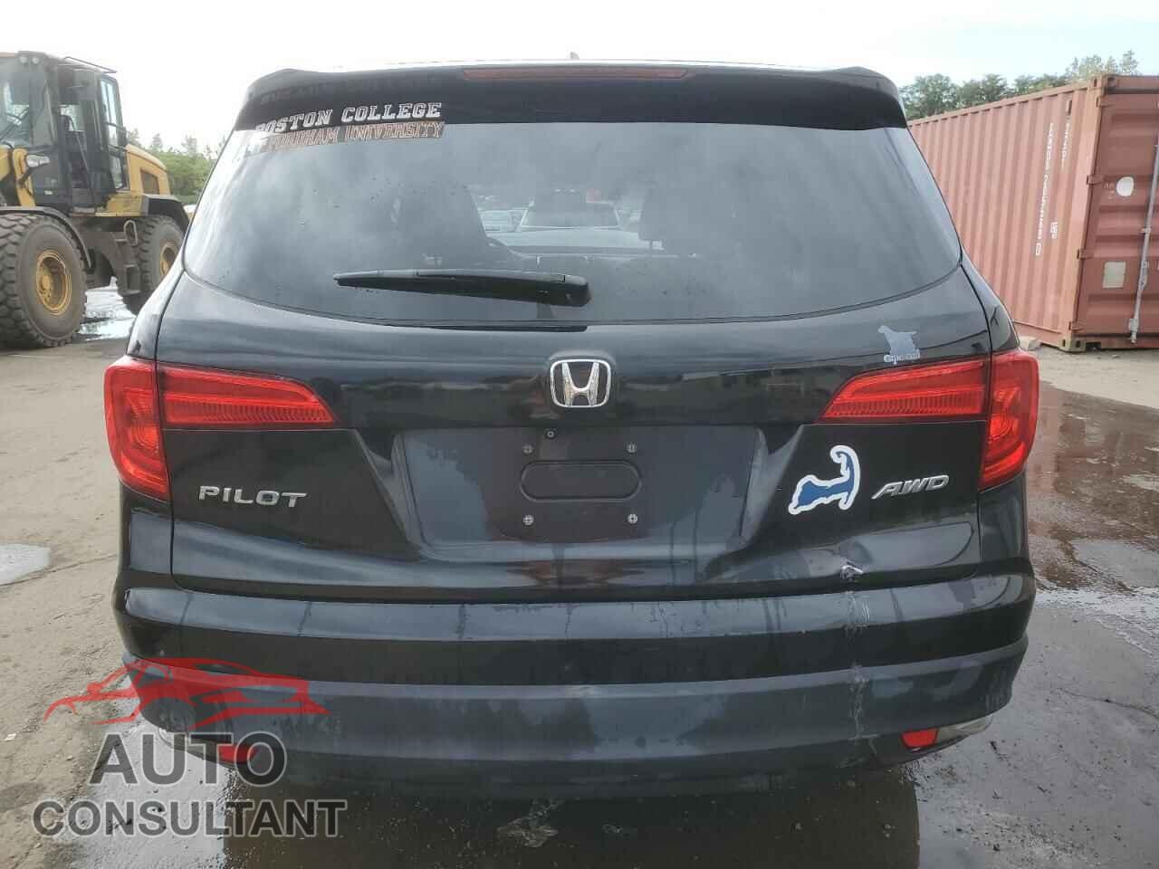 HONDA PILOT 2017 - 5FNYF6H59HB030244