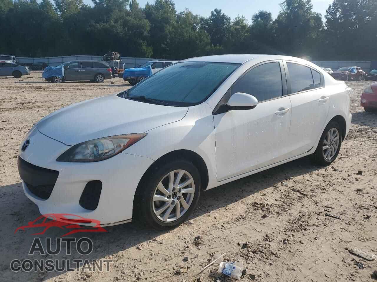 MAZDA 3 2013 - JM1BL1V70D1832465