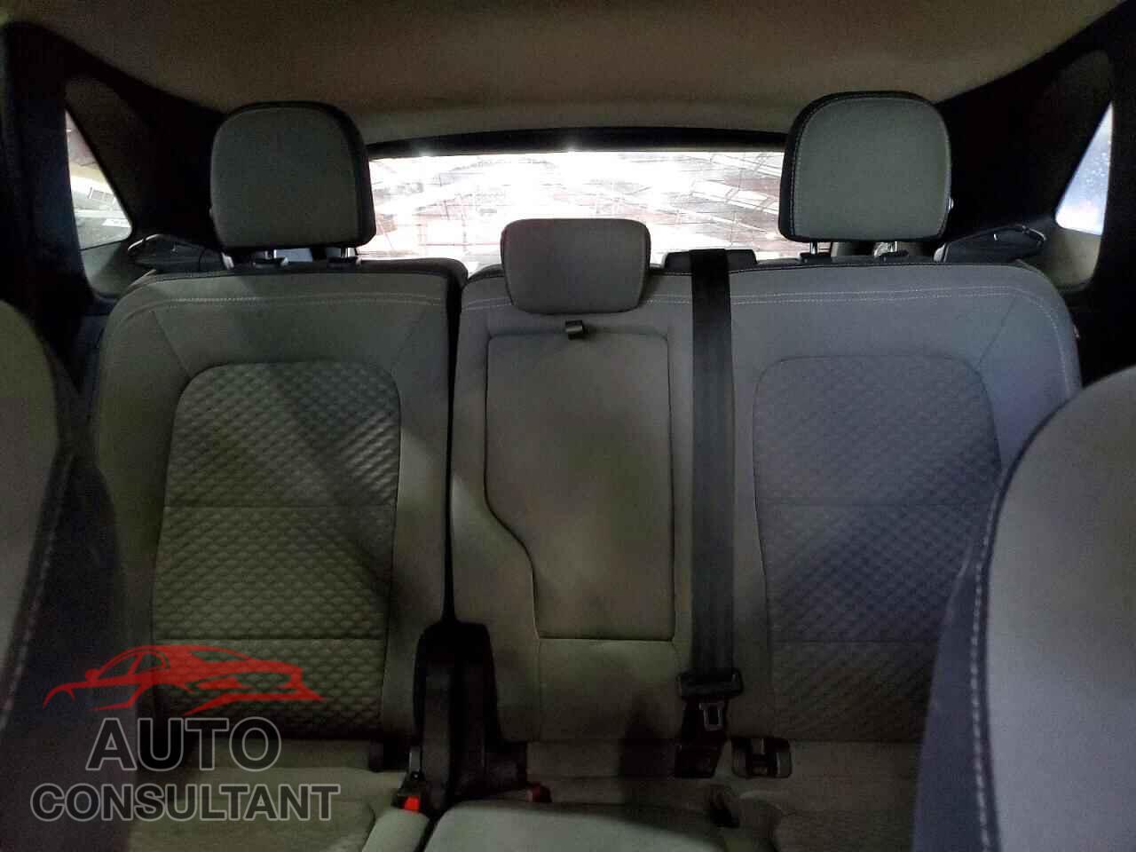 FORD ESCAPE 2020 - 1FMCU0G65LUA81565