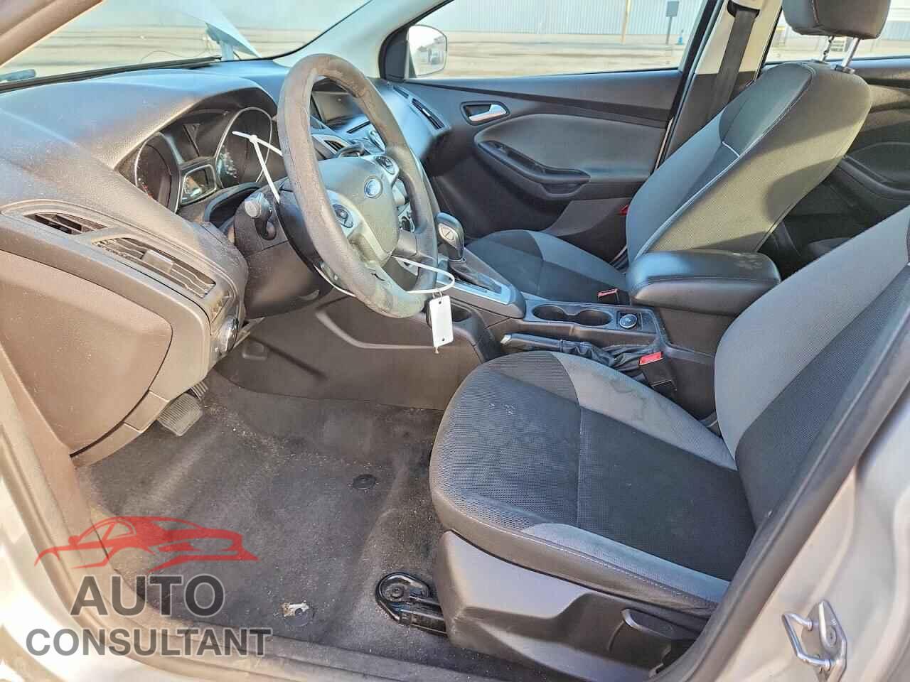 FORD FOCUS 2014 - 1FADP3F29EL271867