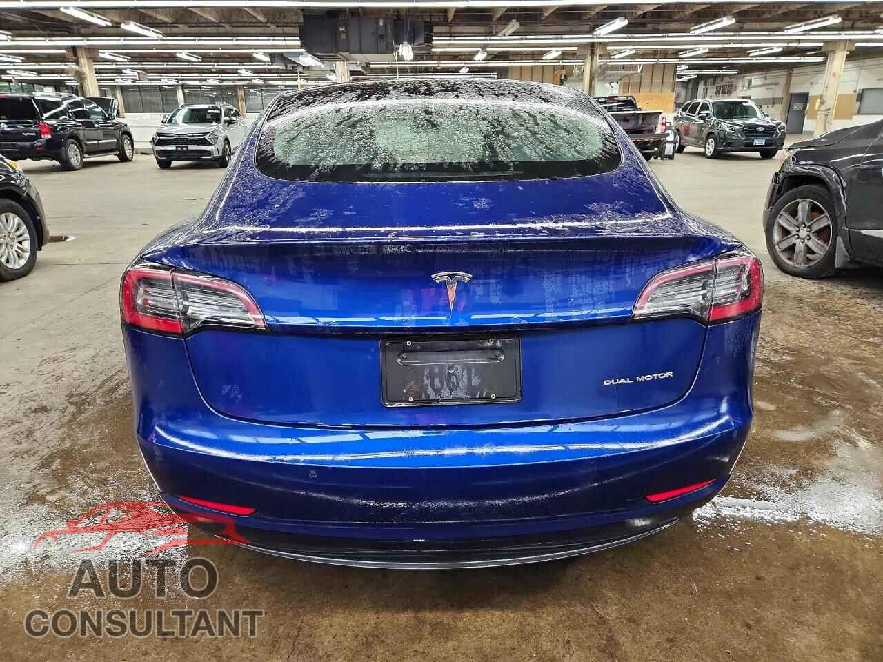 TESLA MODEL 3 2022 - 5YJ3E1EB5NF300642