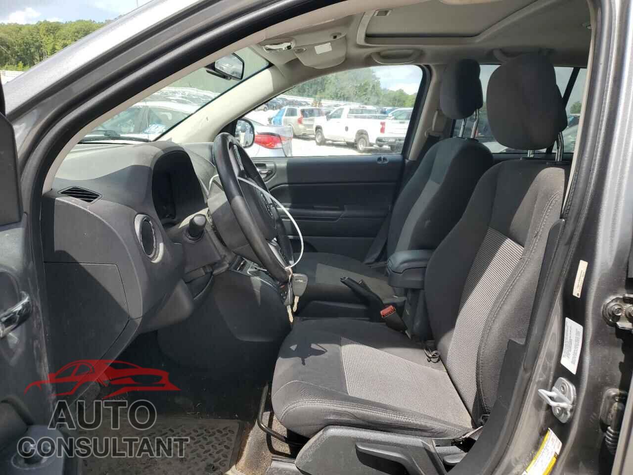 JEEP COMPASS 2011 - 1J4NF1FB8BD251695