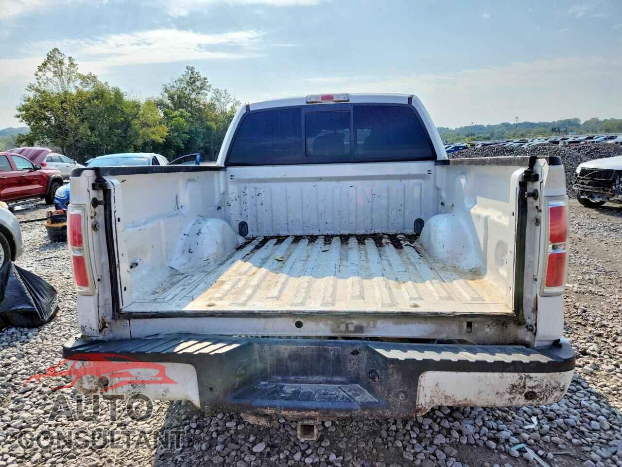 FORD F150 2011 - 1FTFW1E68BFA89649