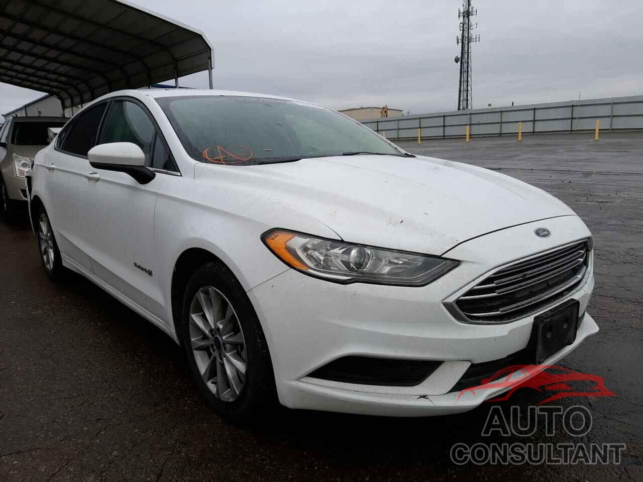 FORD FUSION 2017 - 3FA6P0LUXHR386383
