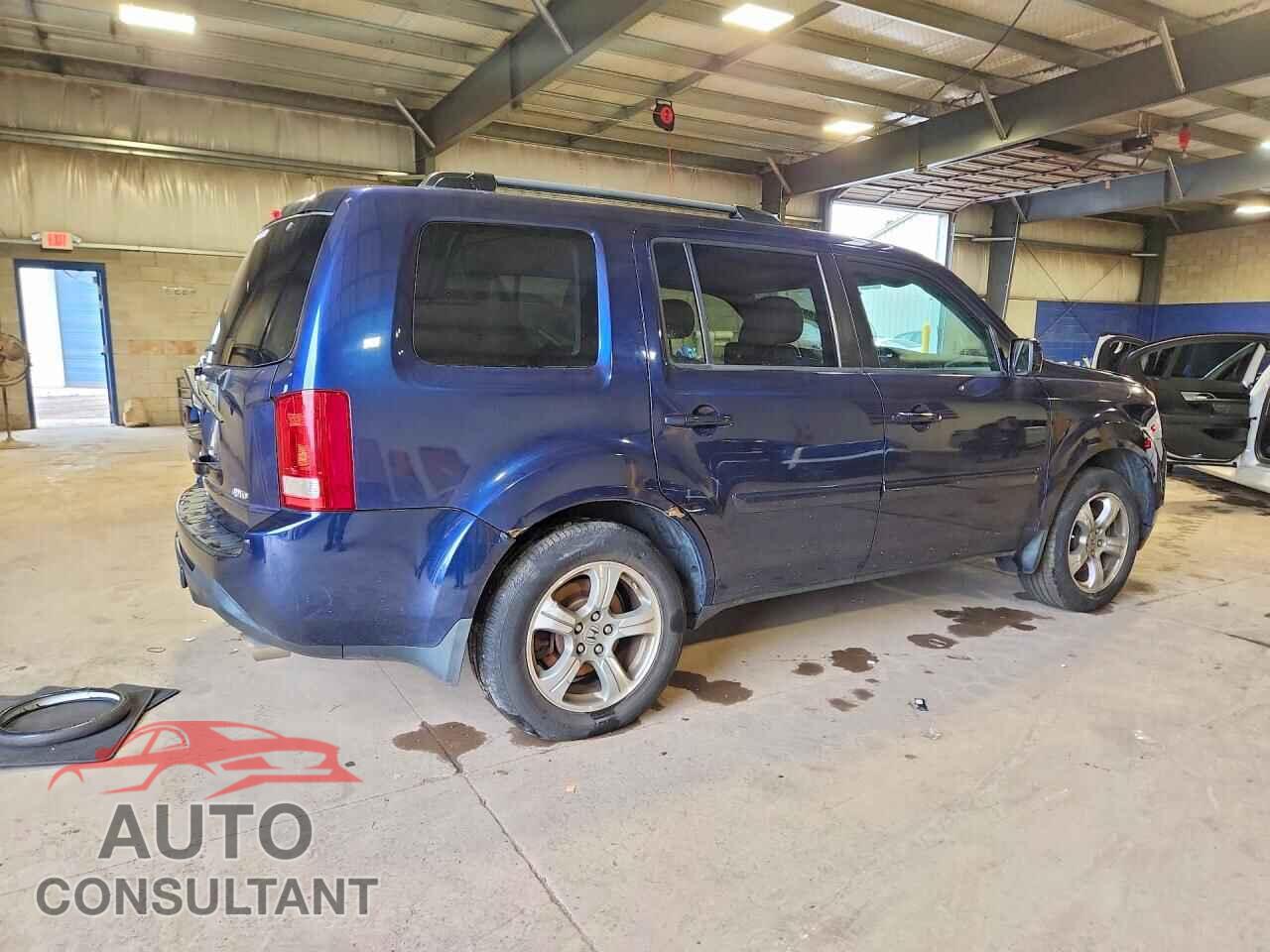 HONDA PILOT 2013 - 5FNYF4H59DB009330
