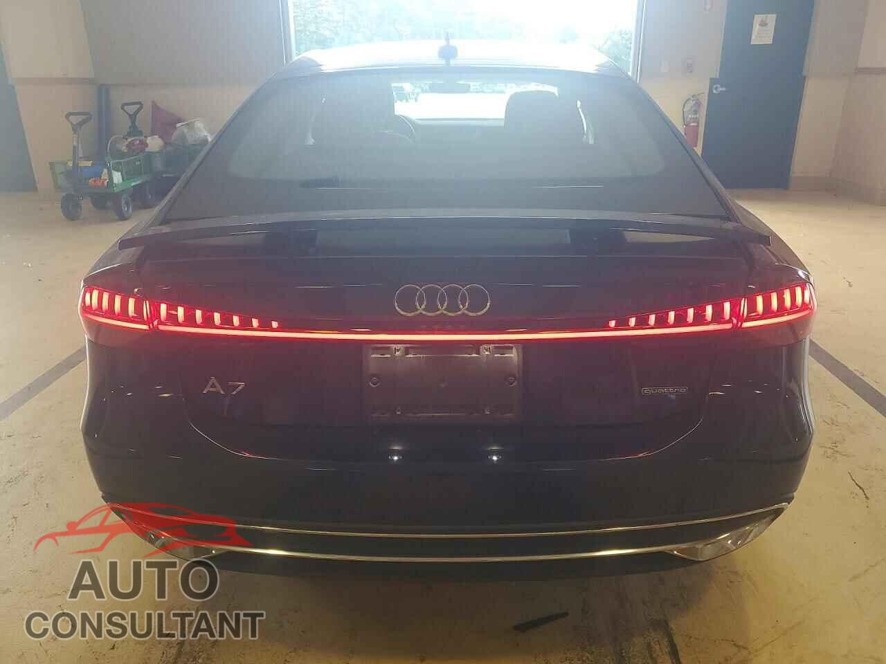 AUDI A7 2019 - WAUR2AF25KN050833