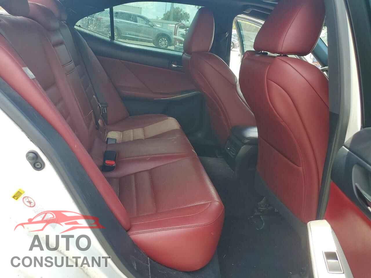LEXUS IS 2014 - JTHBF1D28E5040070
