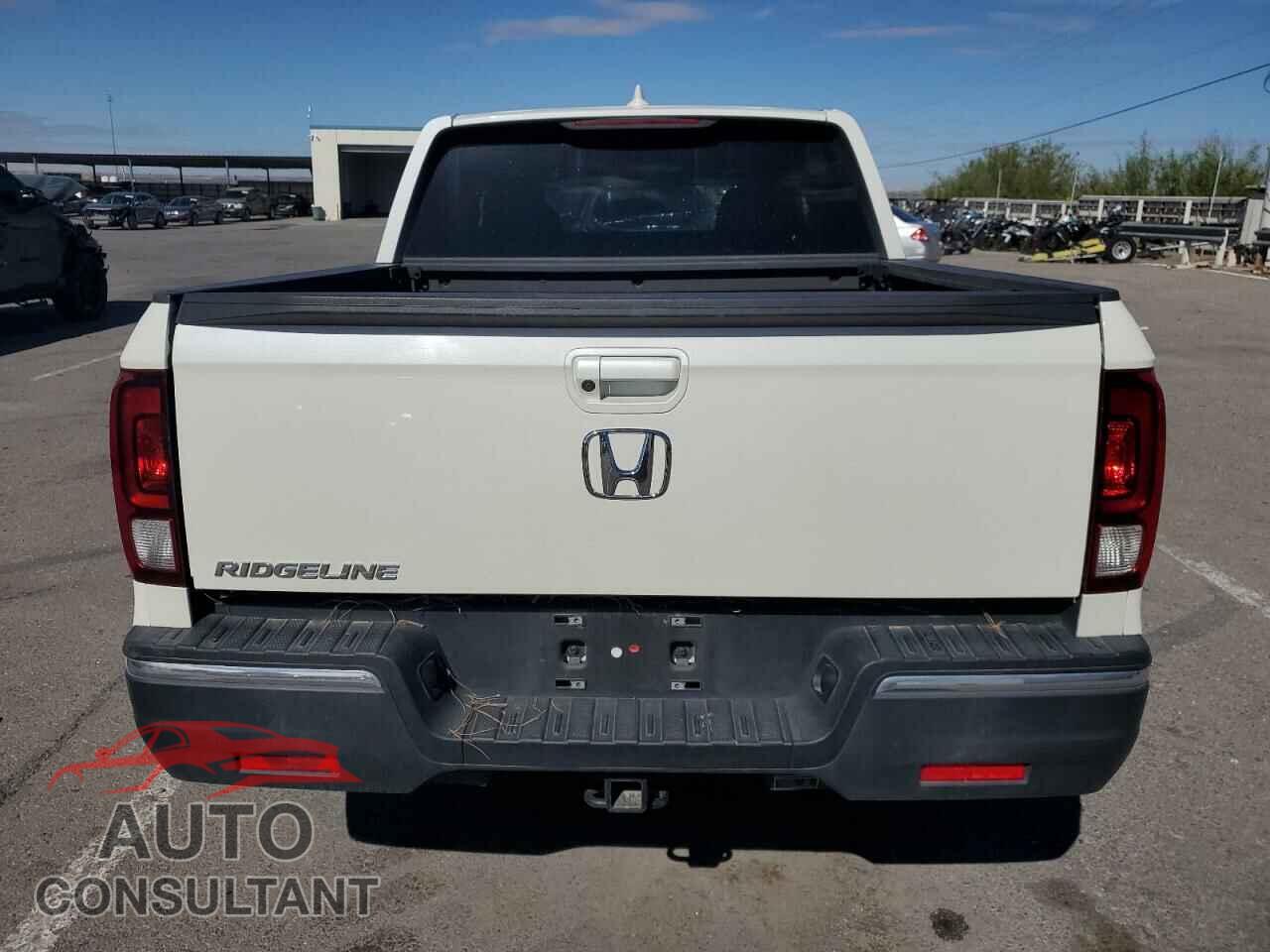 HONDA RIDGELINE 2018 - 5FPYK2F16JB000247